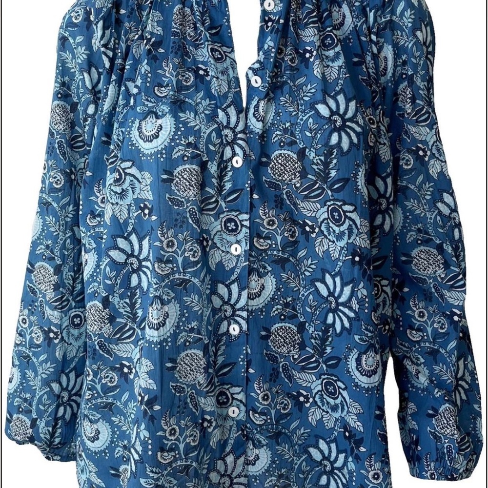 Mille blue floral top XL